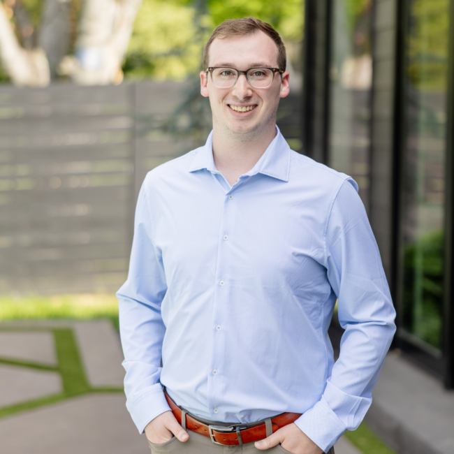 Image of William Wallis - Broker